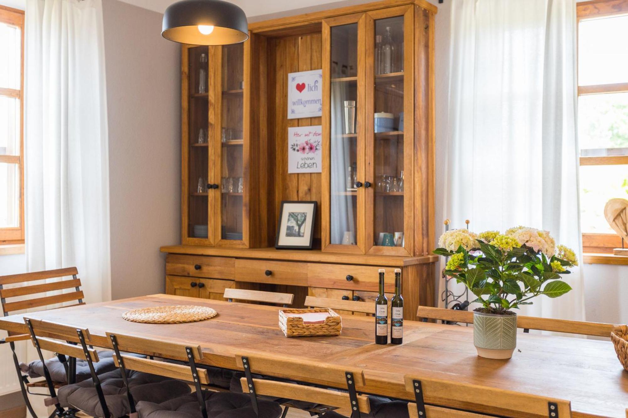 Villa Cirka In Central Istria For 14 Persons With Pool Heating & Pool Table Svetvinčenat Eksteriør bilde